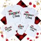 thumbnail image 1 of Camiseta con estampado de gorro de Papá Noel para toda la familia, ropa a juego para fiesta de Navidad, papá, mamá, niños, bebés, atuendos con apariencia festiva, remeras, 1 of 5