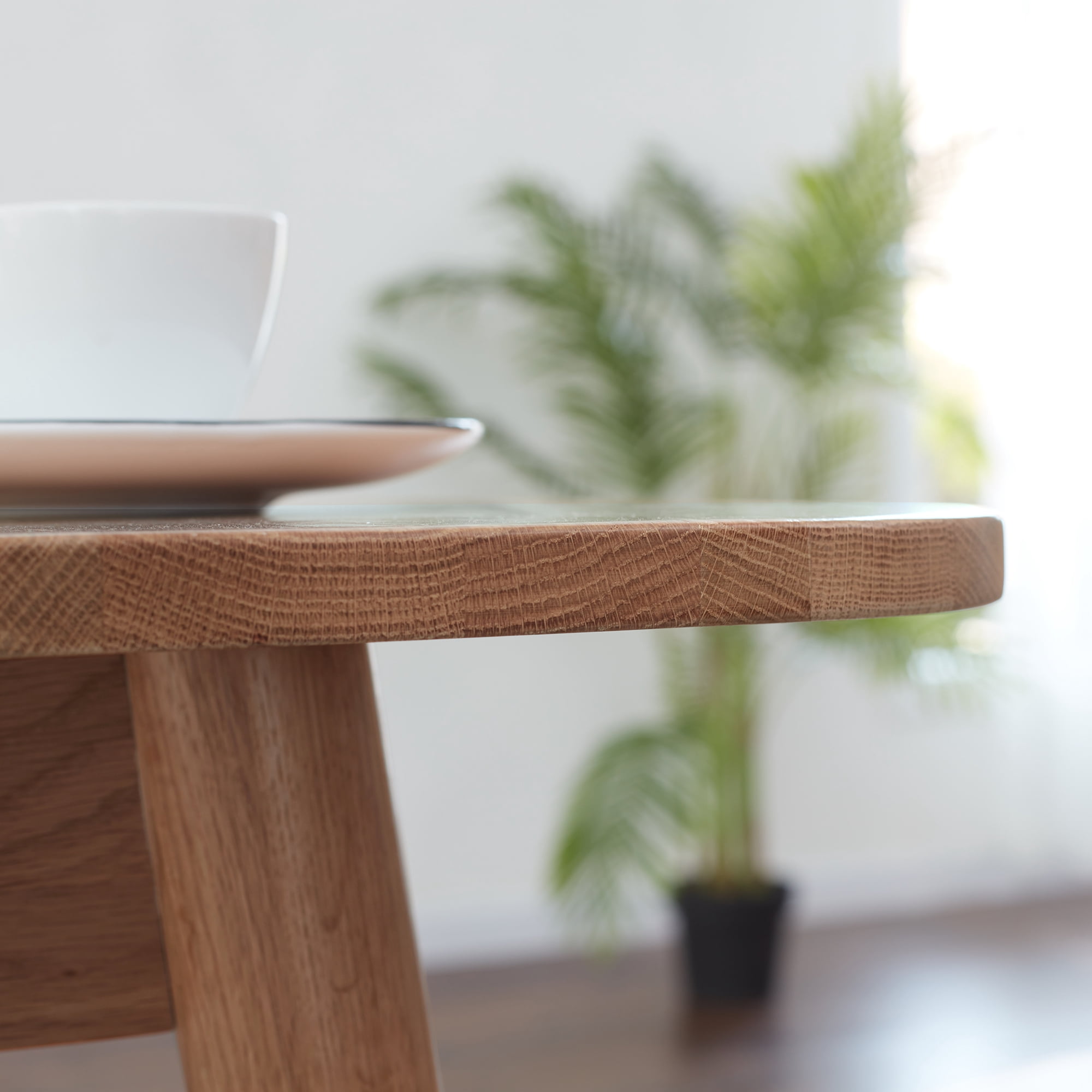 MAYEERTY Natural Solid Oak Round Corner Telescopic Dining Table (1.2-1.6m)