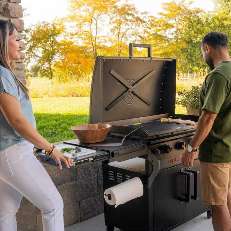 Blackstone 4-Burner Propane Outdoor Griddle with Hood in Black