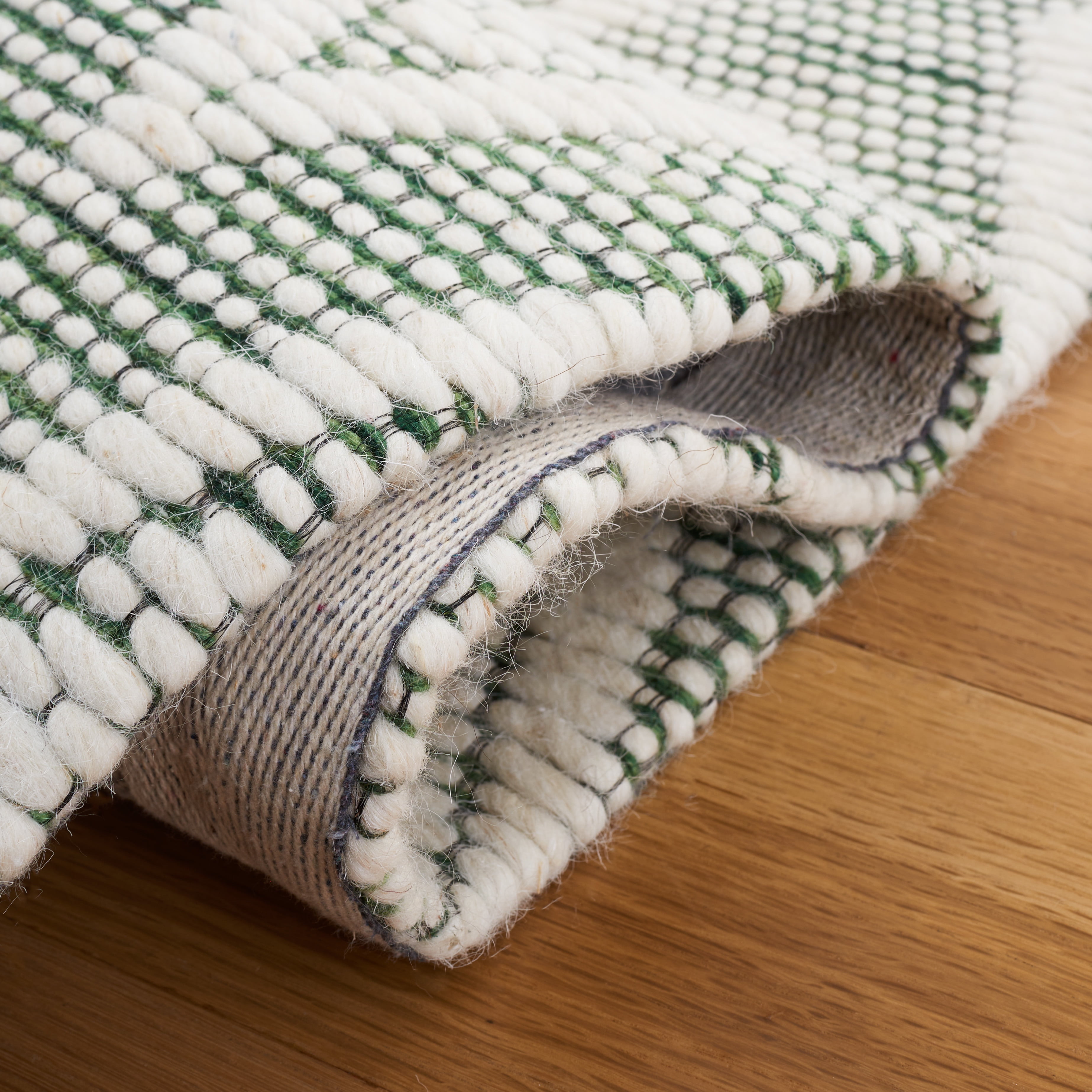 SAFAVIEH Marbella Asa Diamond Area Rug, Green/Ivory, 4' x 6'