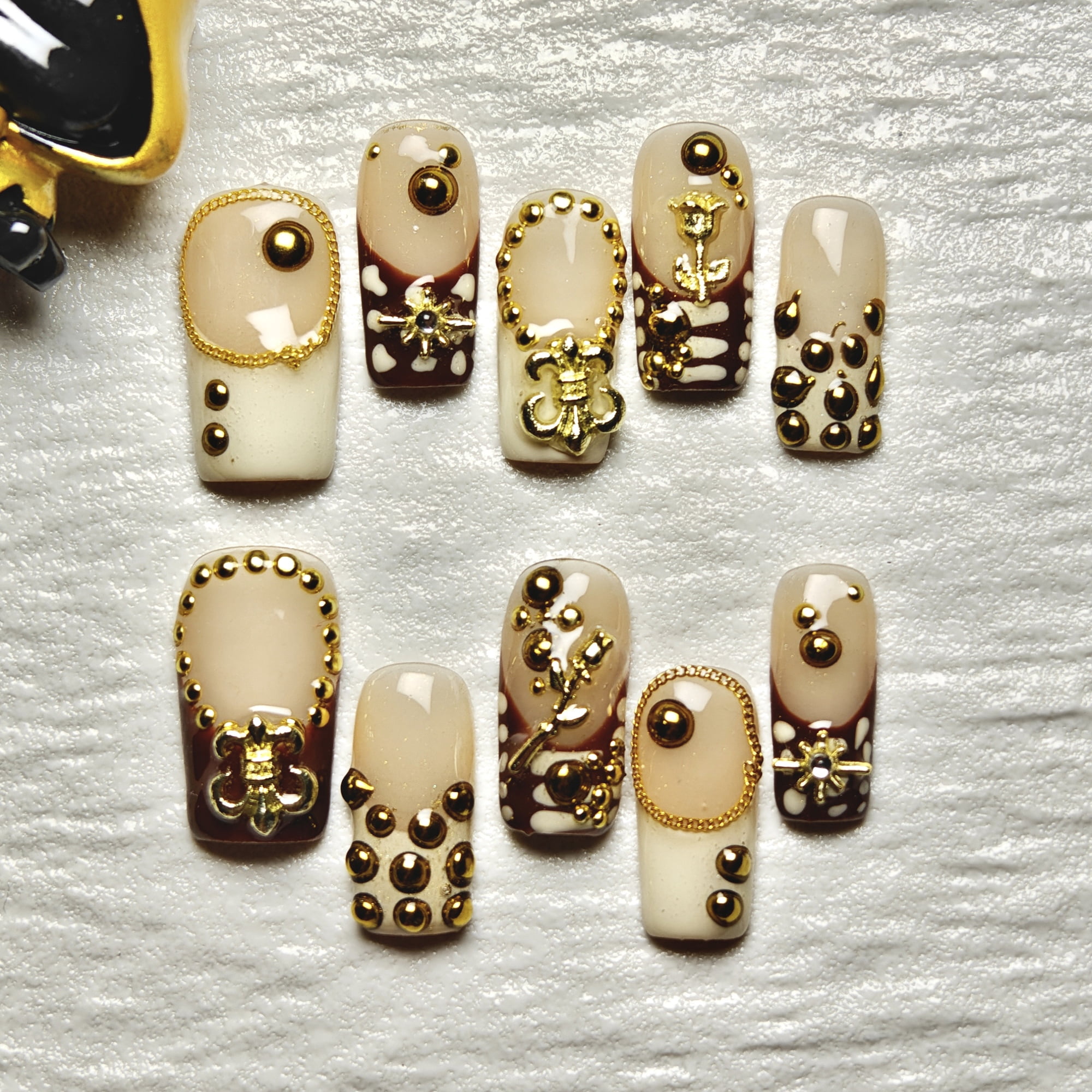 10pcs Square Medium Handmade Y2K Nails - Brown & Nude Designs, 3D Gold Beads, Chains & Floral Accents, Summer, Independence Day, Goth & Vintage Style