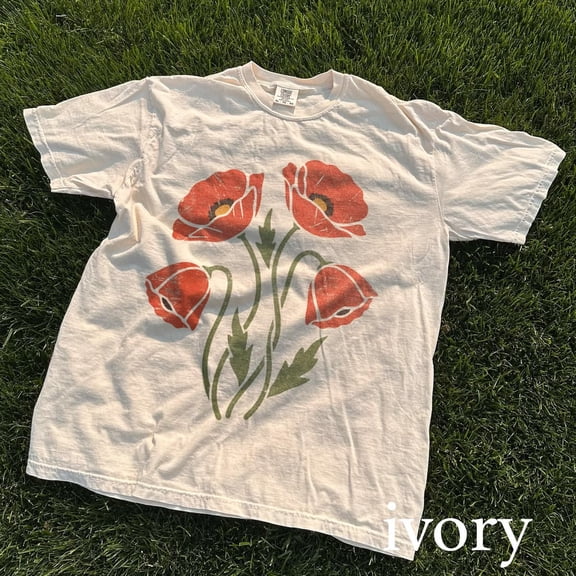 Vintage Poppy Flower Graphic Tee, Botanical Nature Art, Nature Shirt, Classic Floral T-Shirt