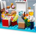 thumbnail image 2 of Set de construcción LEGO Creator 3 en 1 modular Sweet Surprises, 2 of 5