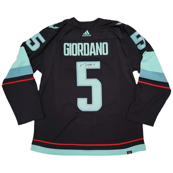 Seattle Kraken Mark Giordano Autographed Navy Adidas Auth Jersey Size 54 Captain & Inaugural Season Patch Fanatics Holo 210529