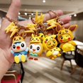 thumbnail image 4 of kendra lindo pikachu llavero par llavero eeveelution llavero pokemon llavero bolsa colgante figura modelo de dibujos animados regalos niños accesible pato cruz vestido llavero, 4 of 4