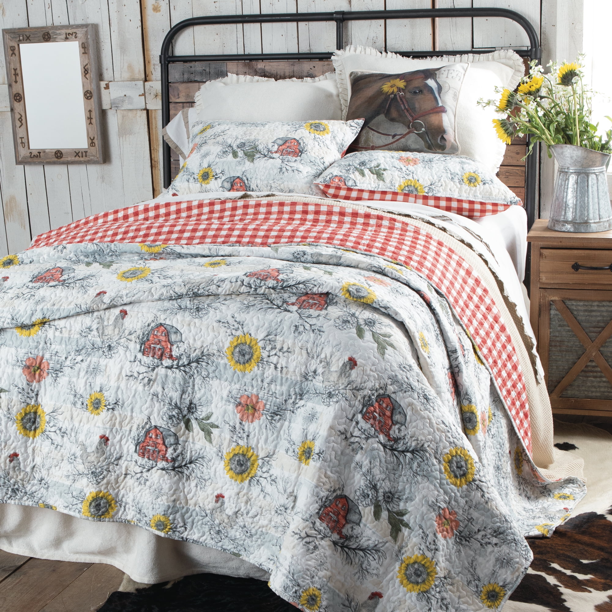 Barn and Sunflower Farmhouse Chic Reversible Quilt Set Size King