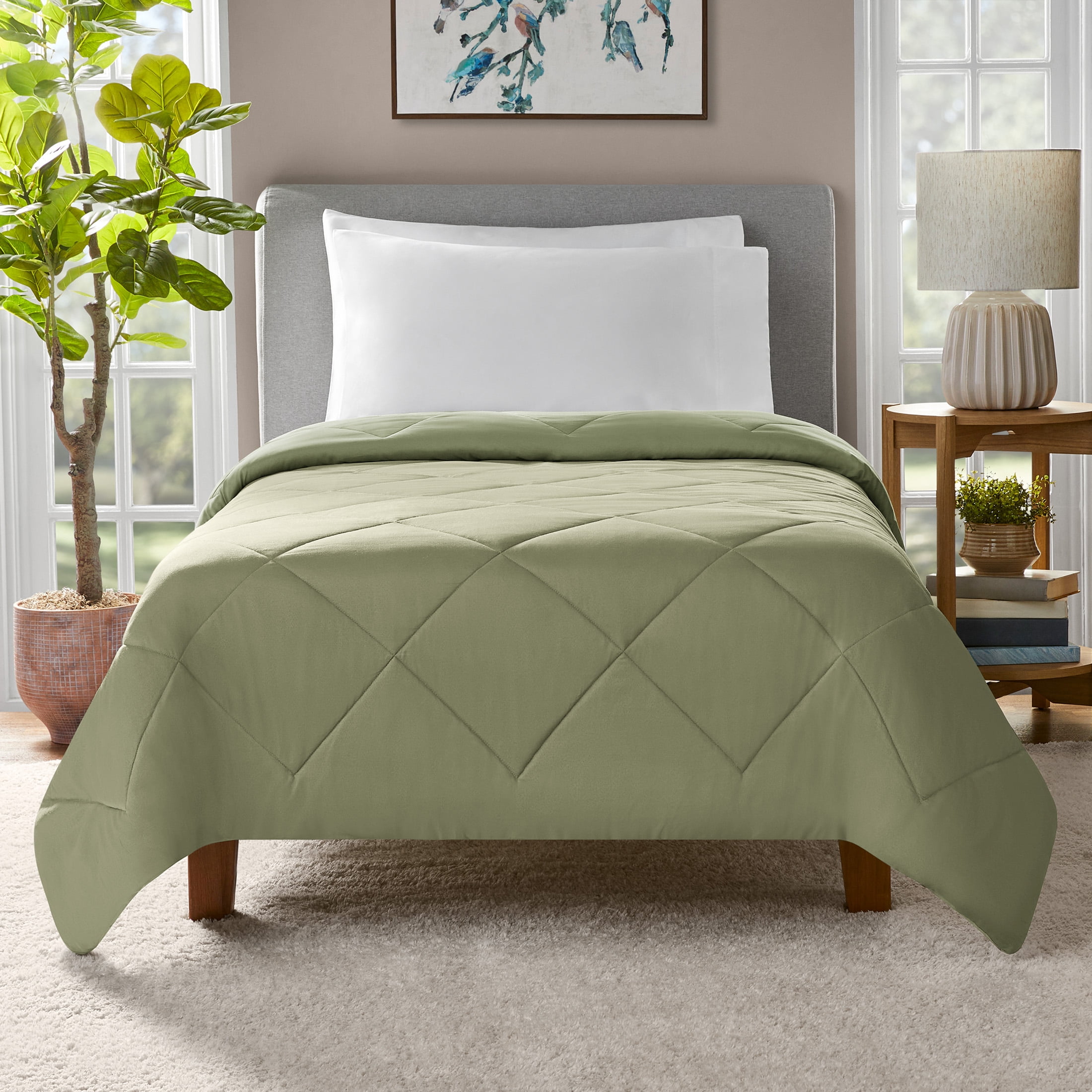 Mainstays Twin/Twin XL Comforter, All-Season Reversible Microfiber, Dark Green