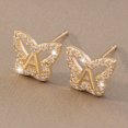 thumbnail image 1 of Pendientes sencillos con inicial A y un dulce encanto, pendientes de mariposa con circonitas con incrustaciones de cobre y pendientes explosivos, 1 of 5