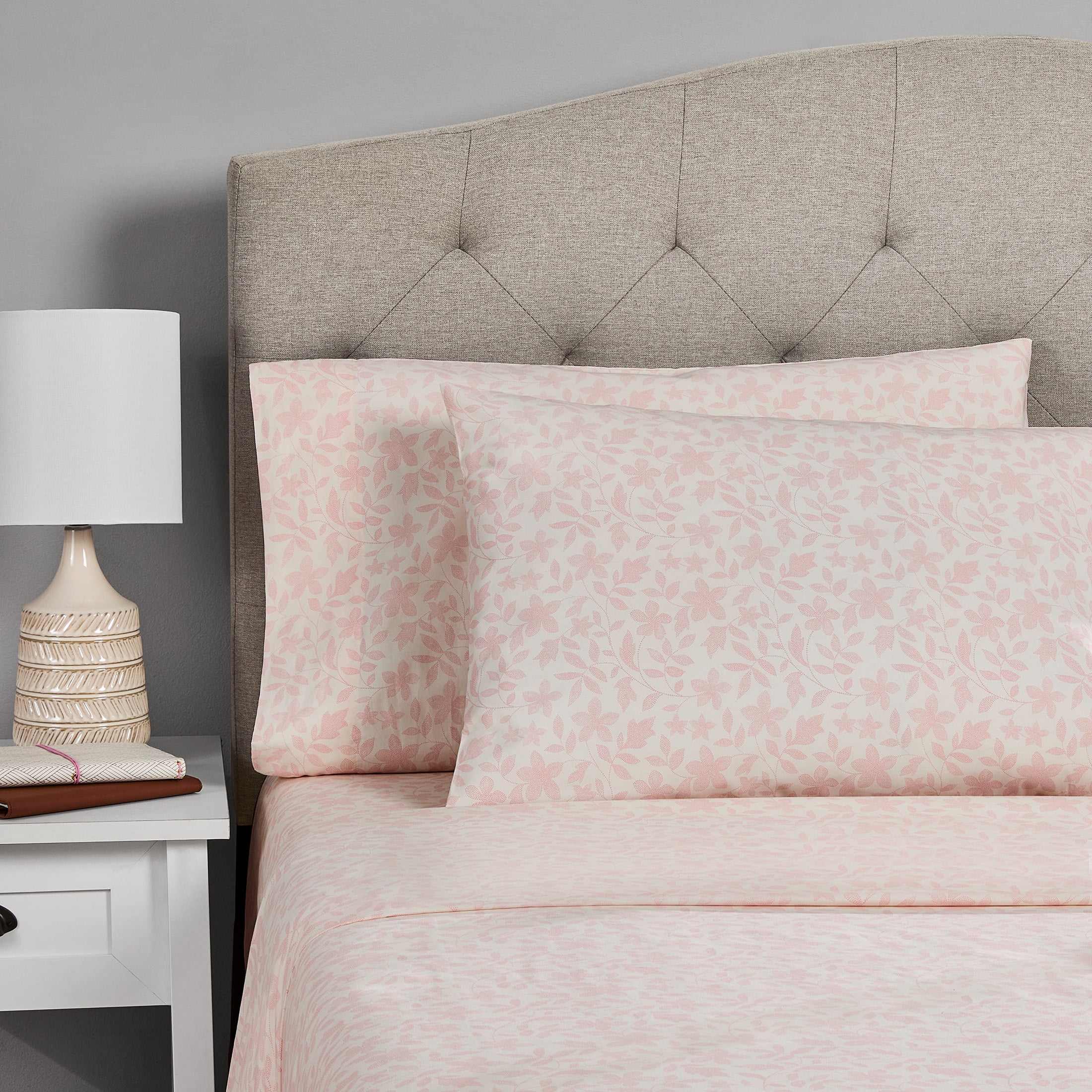 Mainstays 4-Piece 300 Thread Count Pink Floral Cotton Blend Bed Sheet Set, King
