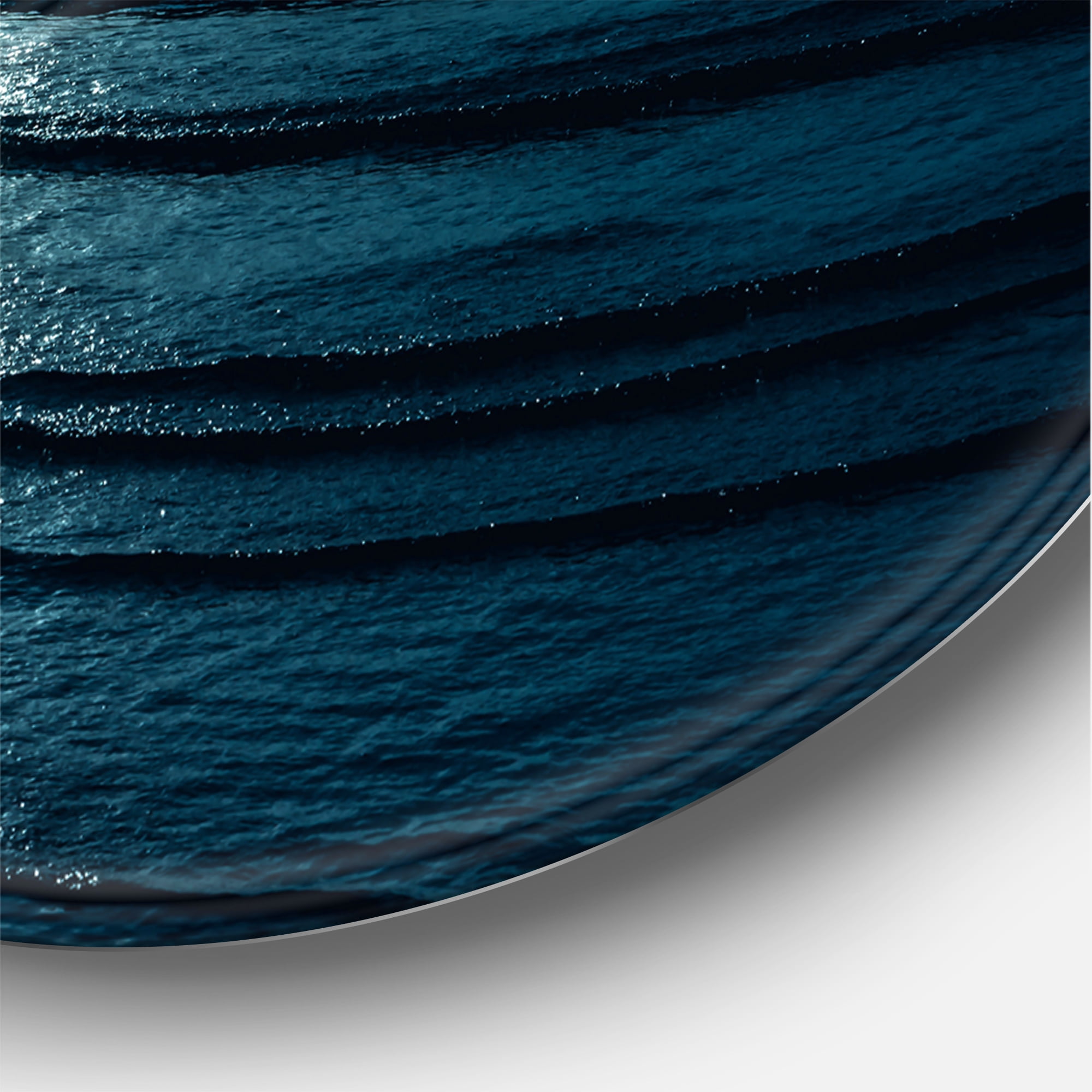 Designart 'Super Full Moon Over The Sea I' Modern Circle Metal Wall Art 29x29 - Disc of 29