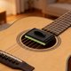 thumbnail image 4 of Cepillo de limpieza de microfibra de 360° para cuerdas y diapasón, para guitarra acústica y ukelele, reutilizable, con mango ergonómico, 4 of 8