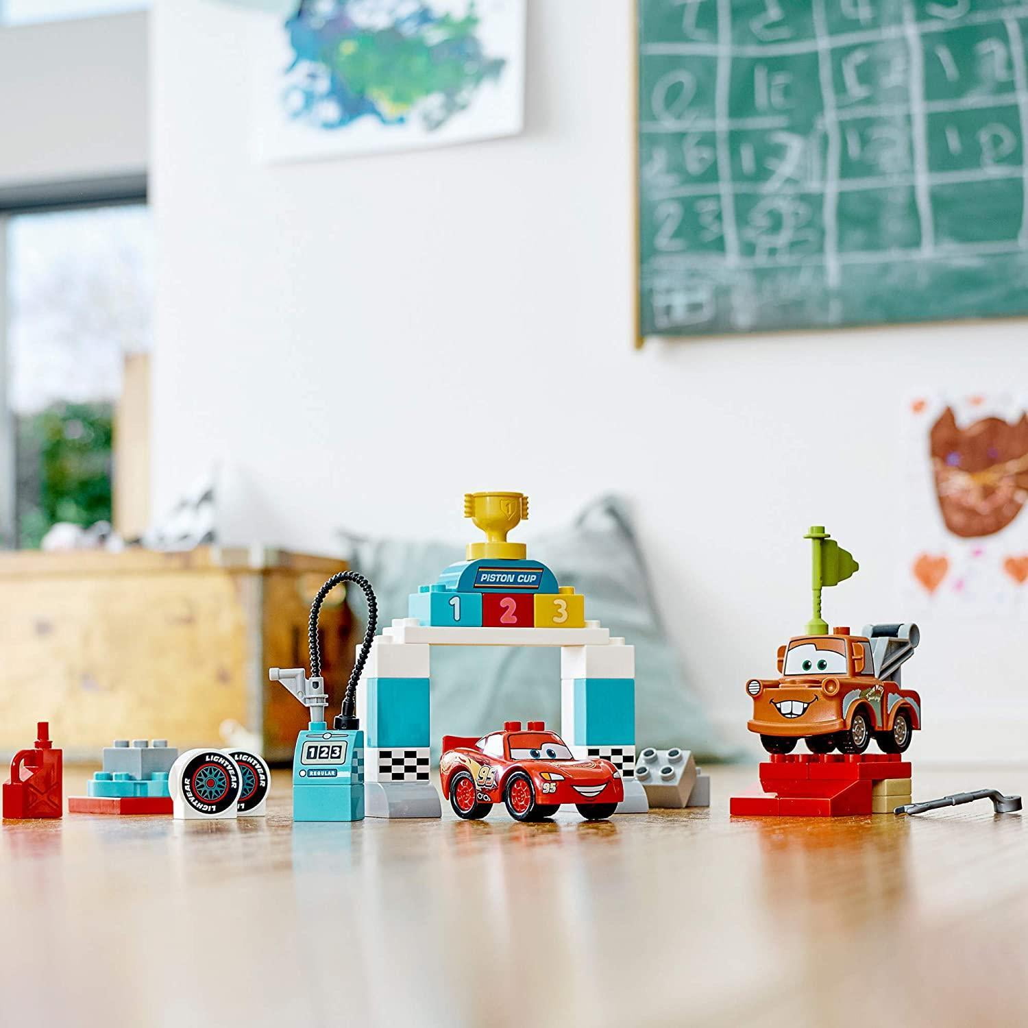 Duplo lightning mcqueen race day sale