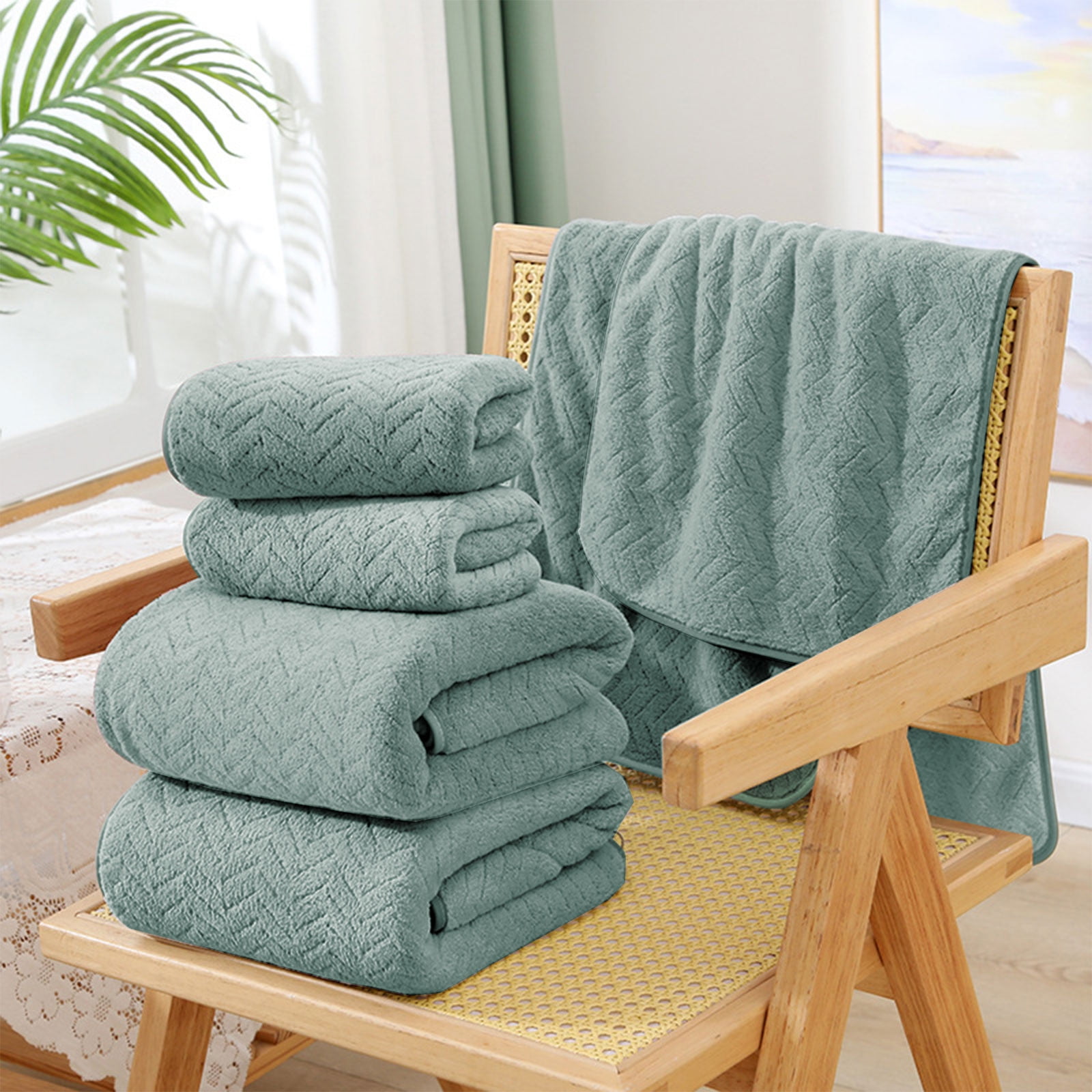 Hiroekza 8-Piece Coral Fleece Bath Towels Set for Bathroom 100% Cotton Towel Set Includes 2 Bath Towels 2 Hand Towels 4 Washcloths for Shower, Spa, Hotel & Home Bathroom Essentials Green
