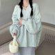 thumbnail image 3 of Suéter de otoño e invierno para mujer, jersey de punto de manga larga con cuello en V y estilo Harajuku de gran tamaño, jersey liso holgado estilo preppy que combina con todo, 3 of 5