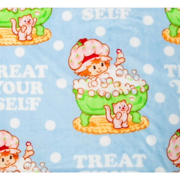 Strawberry Shortcake Girl's Soft Silk Touch Fleece Lightweight Plush Travel Throw Blanket, 40" X 50"
