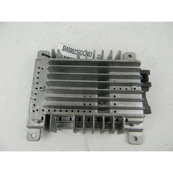 Pre-Owned 04 05 06 07 08 Nissan Maxima Radio Amplifier OEM - Verify Specific Vehicle Fitment In Description - (Good)