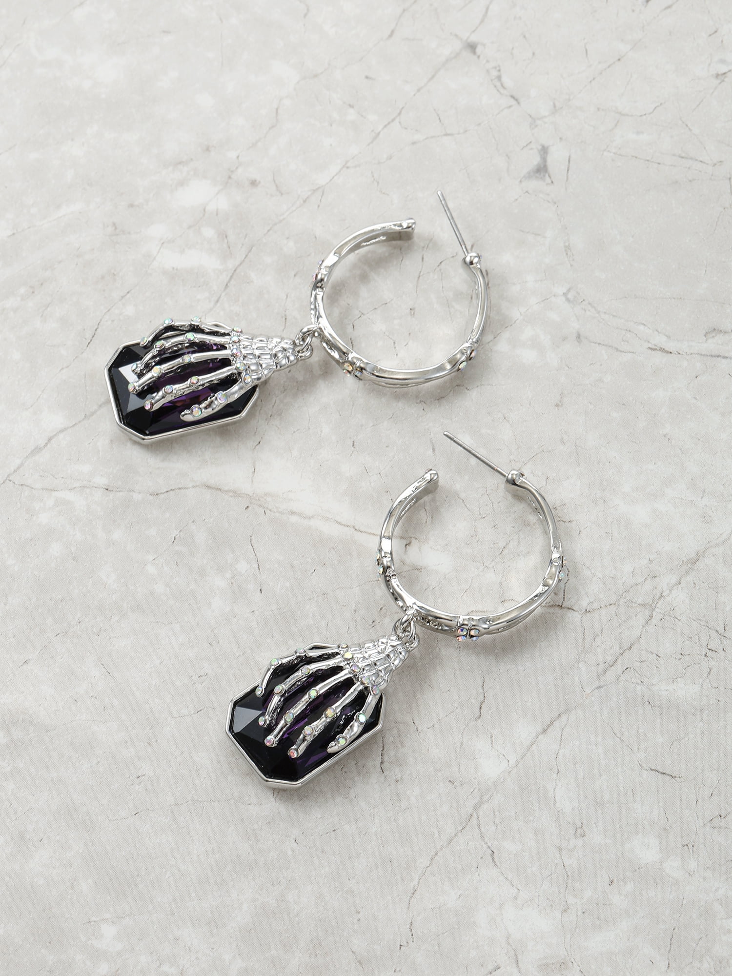 Way to Celebrate Halloween Dangling Skeleton Hand Earrings, 1 Pair, Female