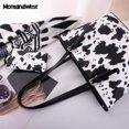 thumbnail image 2 of Bolso Montana West de piel con estampado de vaca para mujer, color negro, 2 of 6