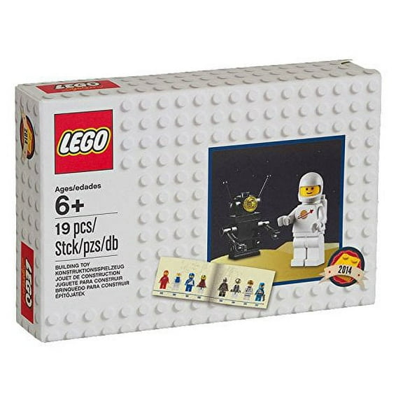 LEGO Classic Astronaut & Robot Set #5002812 [Retro]
