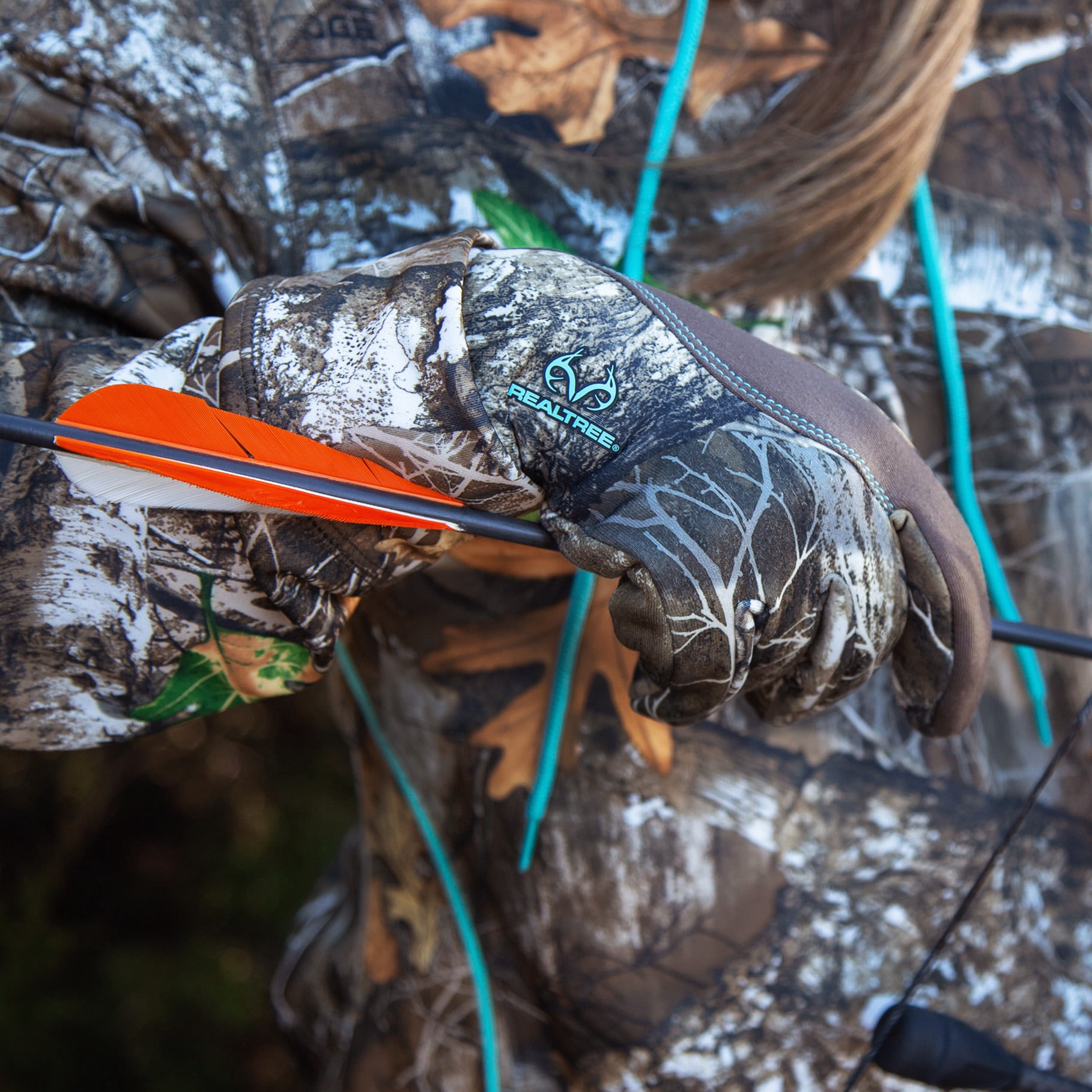 Realtree Edge Women's Sherpa Lined Hunting Winter Gloves