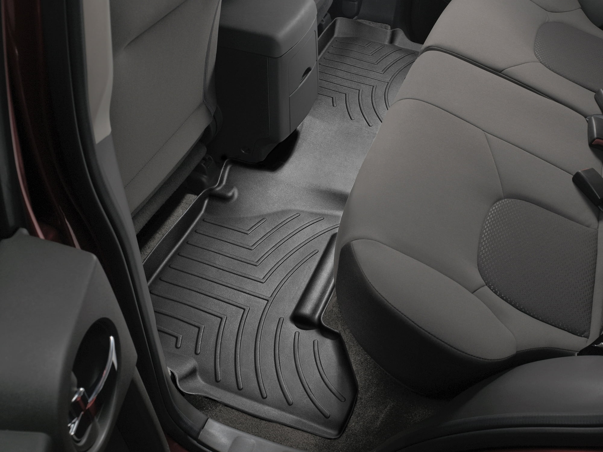 WeatherTech Custom Fit FloorLiners compatible with Nissan Pathfinder, Xterra - 2nd Row, Black