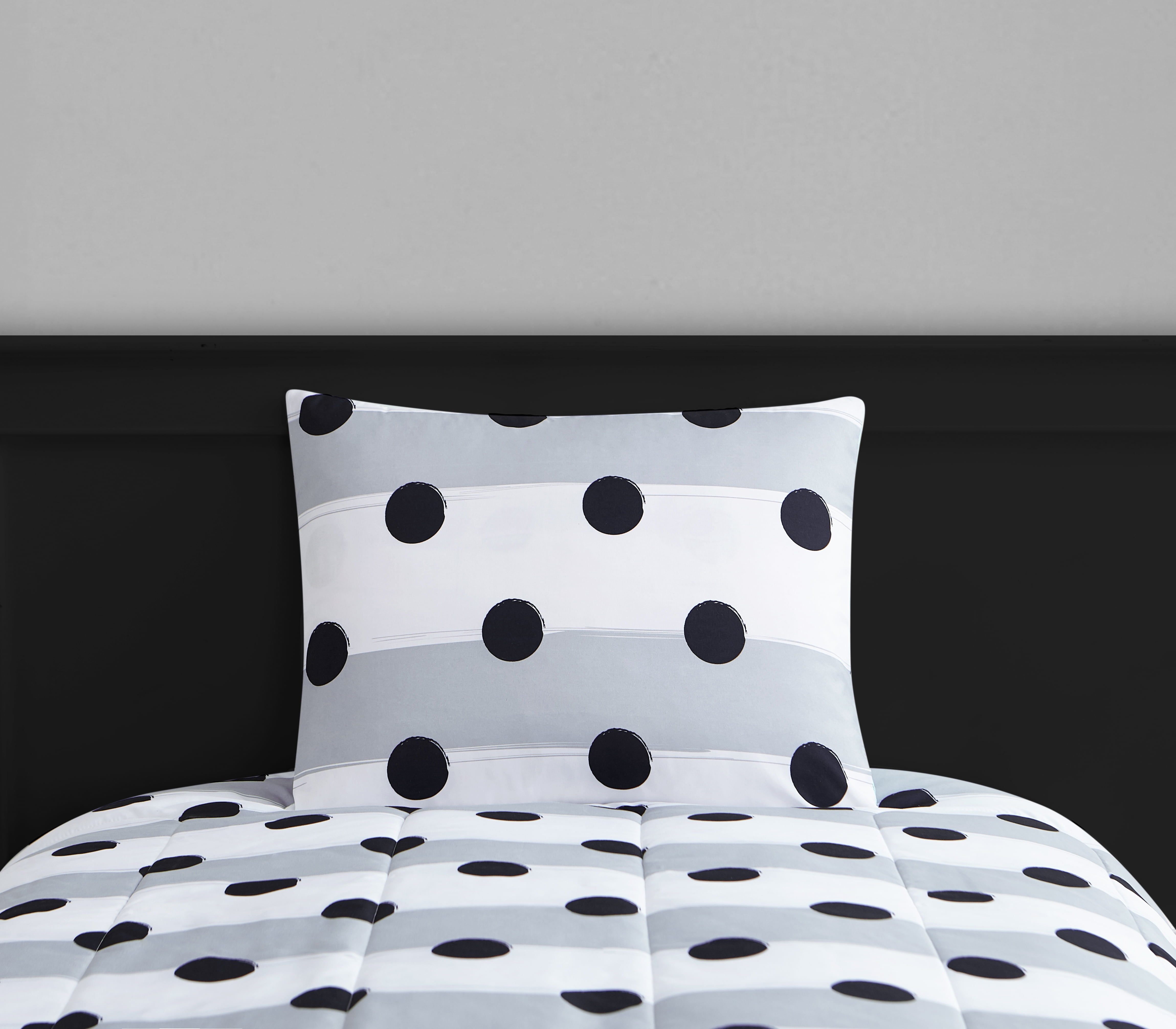 Your Zone 5-Piece Gray Stripe Dot Bed in a Bag, Twin