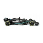 2023 Mercedes-Benz AMG Petronas F1 Team w/Driver, #63 George Russell - Bburago 18-28037/63 - 1/24 Scale Diecast Model Car