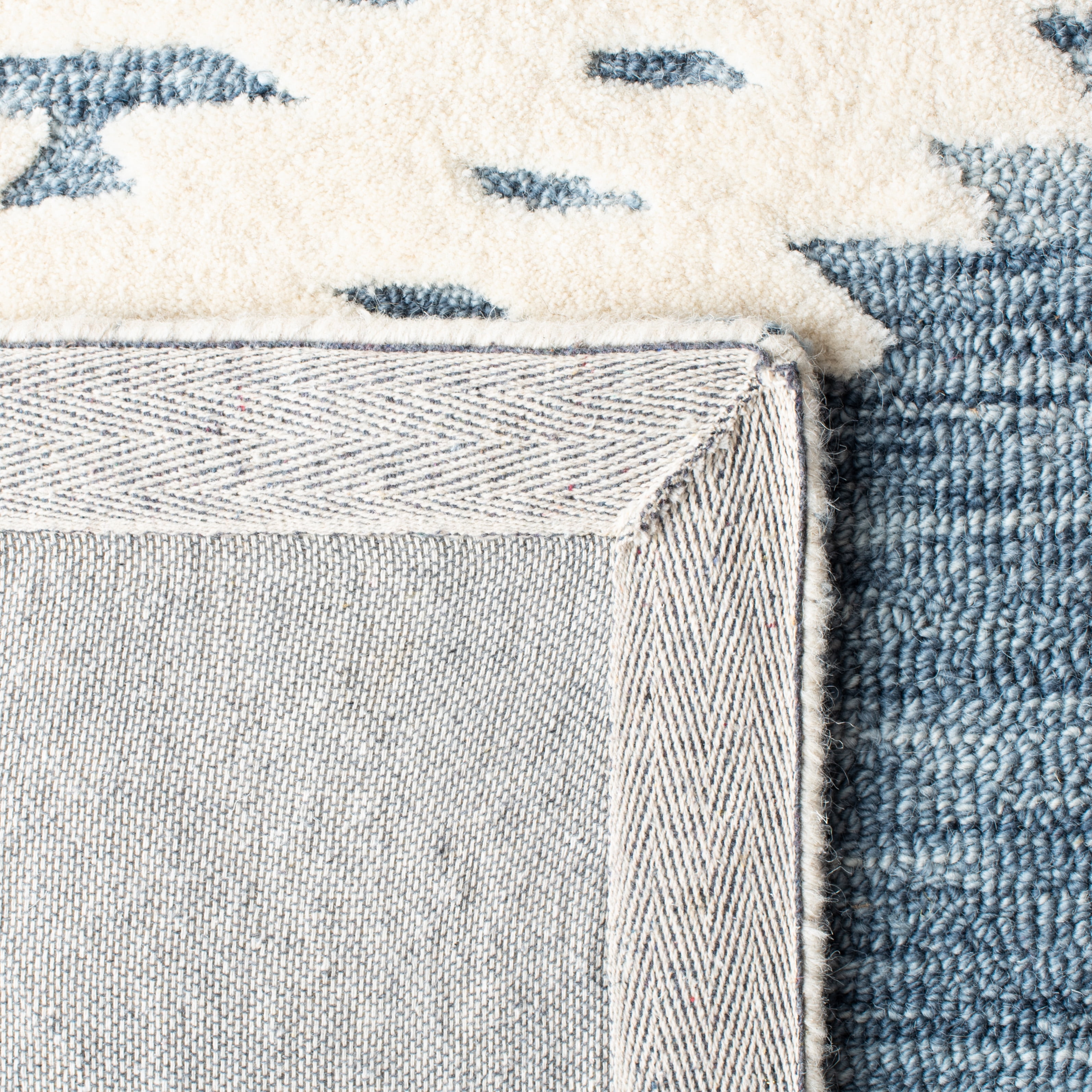 SAFAVIEH Aspen Kerry Geometric Area Rug, Navy/Ivory, 9' x 12'