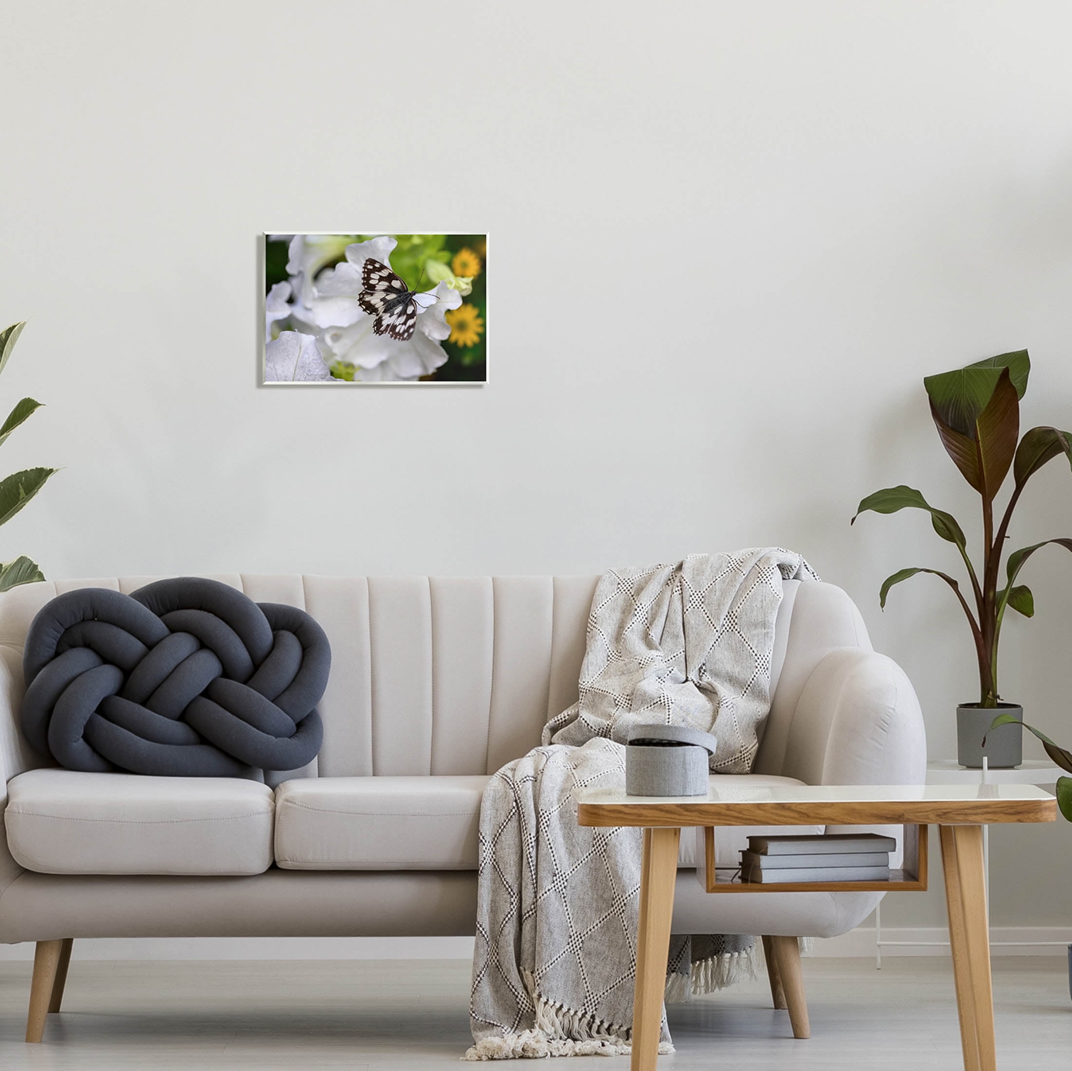 Stupell Industries Butterfly Geranium Blossom Photograph Unframed Art Print Wall Art, Design by Daphne Polselli