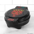 thumbnail image 3 of Uncanny Brands Star Wars Darth Maul Waffle Maker - El señor Sith en tus gofres, 3 of 5