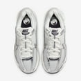 thumbnail image 4 of Nike Zoom Vomero 5 Photon Dust Metallic Silver (Women's), 4 of 8