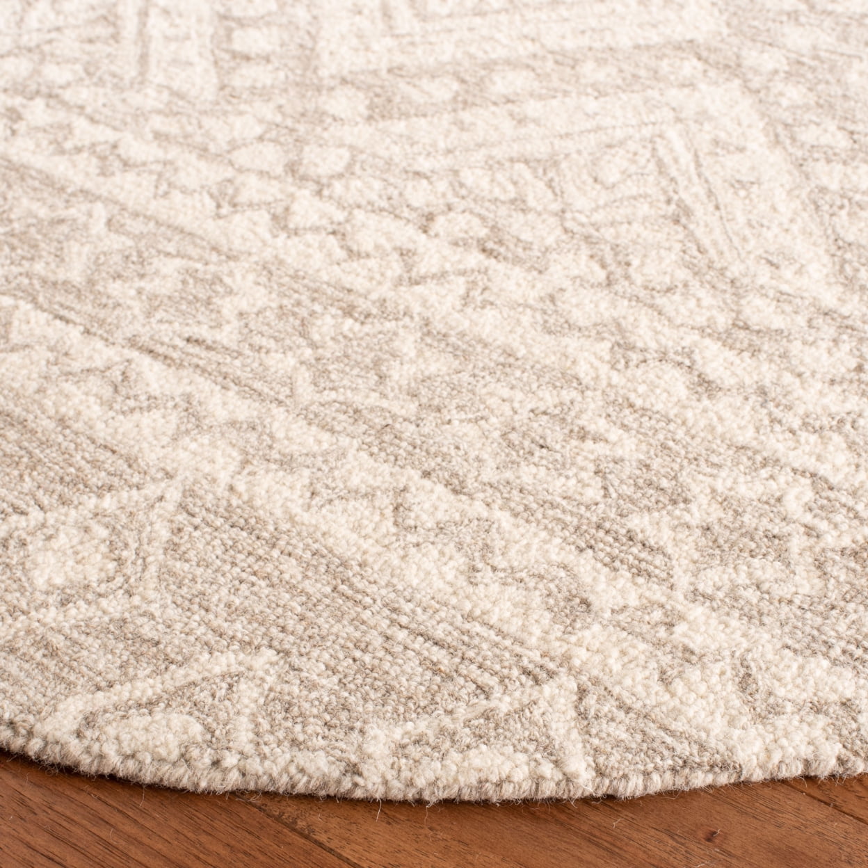 SAFAVIEH Micro-Loop Regis Geometric Area Rug, Beige/Ivory, 3' x 5'