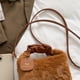 thumbnail image 5 of Bolso de hombro para mujer, bolso de felpa, tamaño libre, bolso peludo, bolso de felpa optimizado para la excelencia, 5 of 9