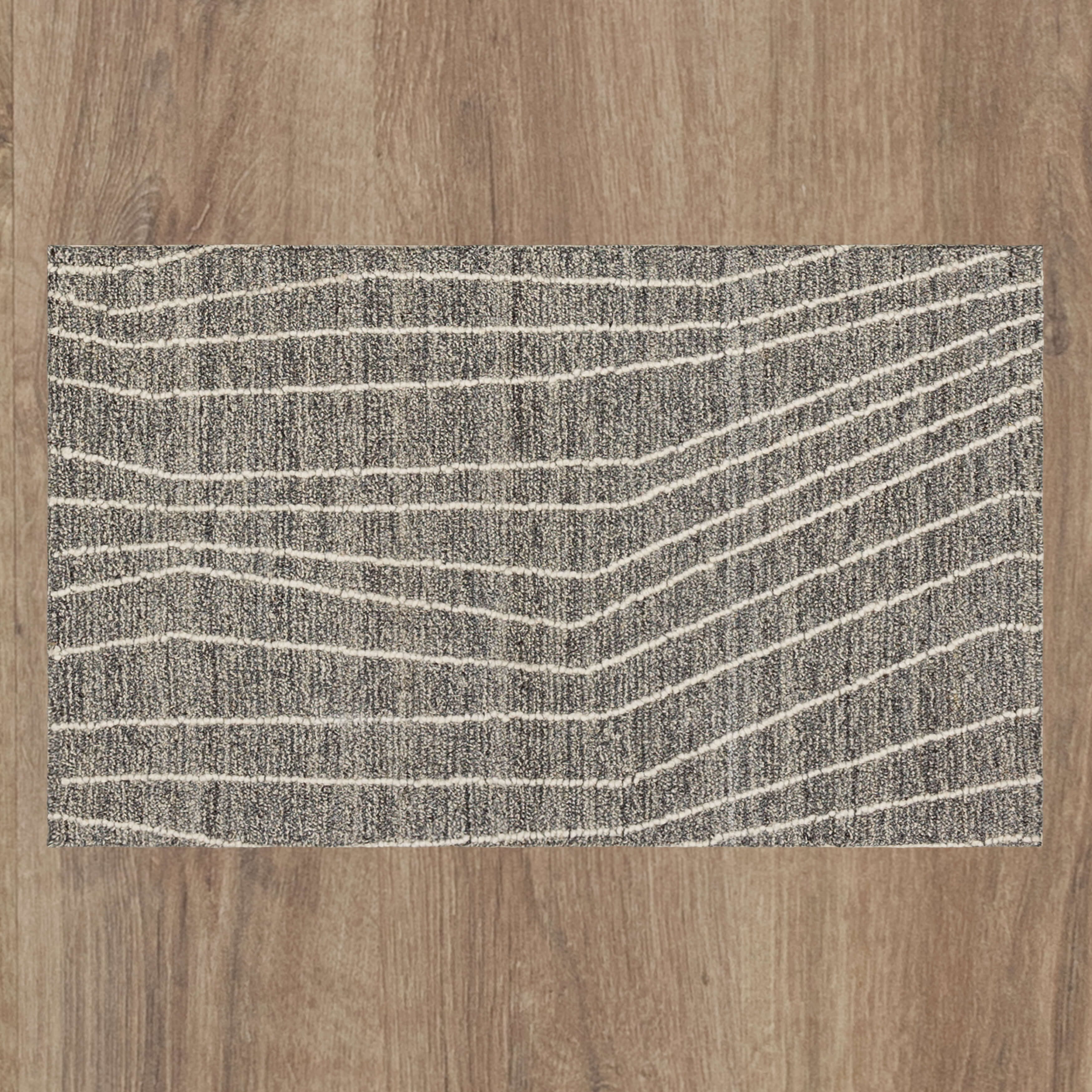 Mainstays Wool Lines Plush Indoor Fade Resistant Tufted Area Rug, Grey, 1'8" x 2'10"