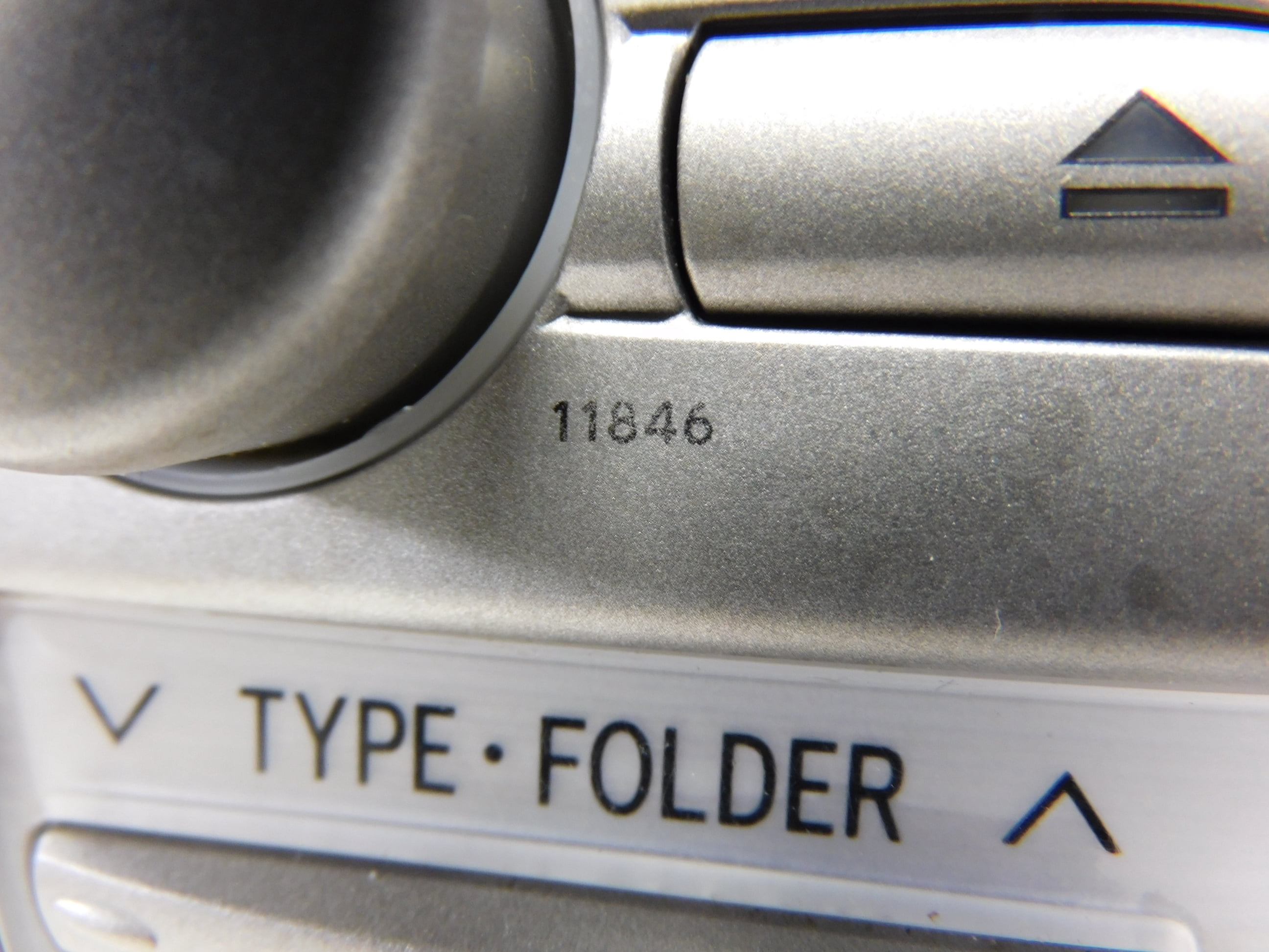 Pre-Owned 10 11 Toyota Camry CD Player Radio 11846 OEM LKQ - Verify Specific Vehicle Fitment In Description - (Good)