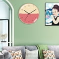 thumbnail image 4 of El reloj de pared es silencioso y no hace tictac, y su pantalla de 12 pulgadas de alto es fácil de leer., 4 of 6