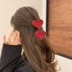 thumbnail image 4 of Pinzas para el pelo de peluche con forma de corazón rojo, estilo dulce, para San Valentín o uso diario., 4 of 6