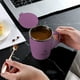 thumbnail image 4 of Taza de café de acero inoxidable 304 con tapa antiderrames | Vaso térmico de viaje con doble aislamiento | Taza de café portátil para exteriores con asa cómoda | Mantiene las bebidas calientes o, 4 of 6