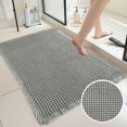 thumbnail image 1 of Alfombra absorbente para piso de baño | Alfombra de baño engrosada antideslizante | Superficie de terciopelo mullido | Tapete suave y lavable para entrada de puerta | Color sólido | 24x17 pulgadas, 1 of 5