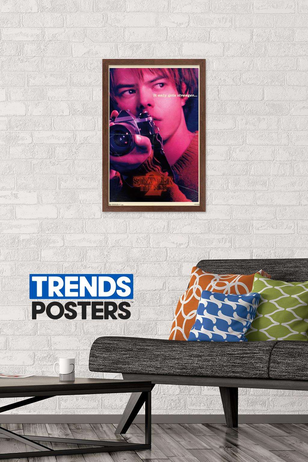 Netflix Stranger Things: Season 2 - Jonathan Wall Poster, 14.725" x 22.375", Framed