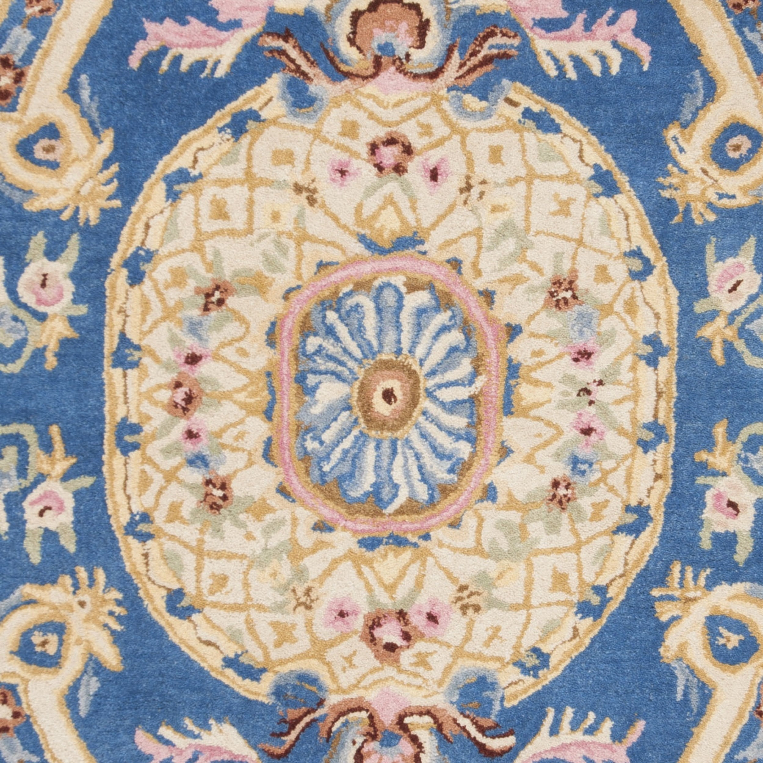 SAFAVIEH Savonnerie SAV120M Handmade Blue / Ivory Rug