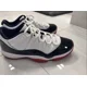 thumbnail image 5 of Ni - ke Air Jordan 11 Low Concord Bred Sz 9.5, 5 of 5