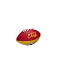 thumbnail image 4 of Mini Balón de Fútbol Americano Wilson NFL Kansas City Chiefs Diseño Retro, 4 of 6