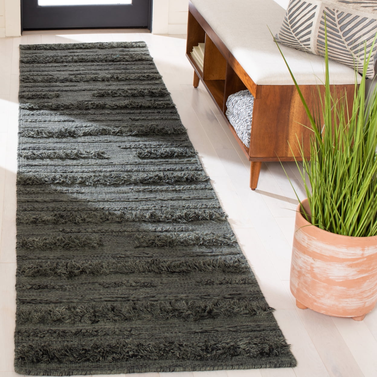 SAFAVIEH Vermont Zavanna Striped Runner Rug, Charcoal/Ivory, 2'3" x 9'