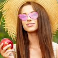 thumbnail image 5 of Gafas de sol en forma de corazón Sin montura Gafas de corazón transparente Favores de fiesta oso de fresa  Hogar, 5 of 5