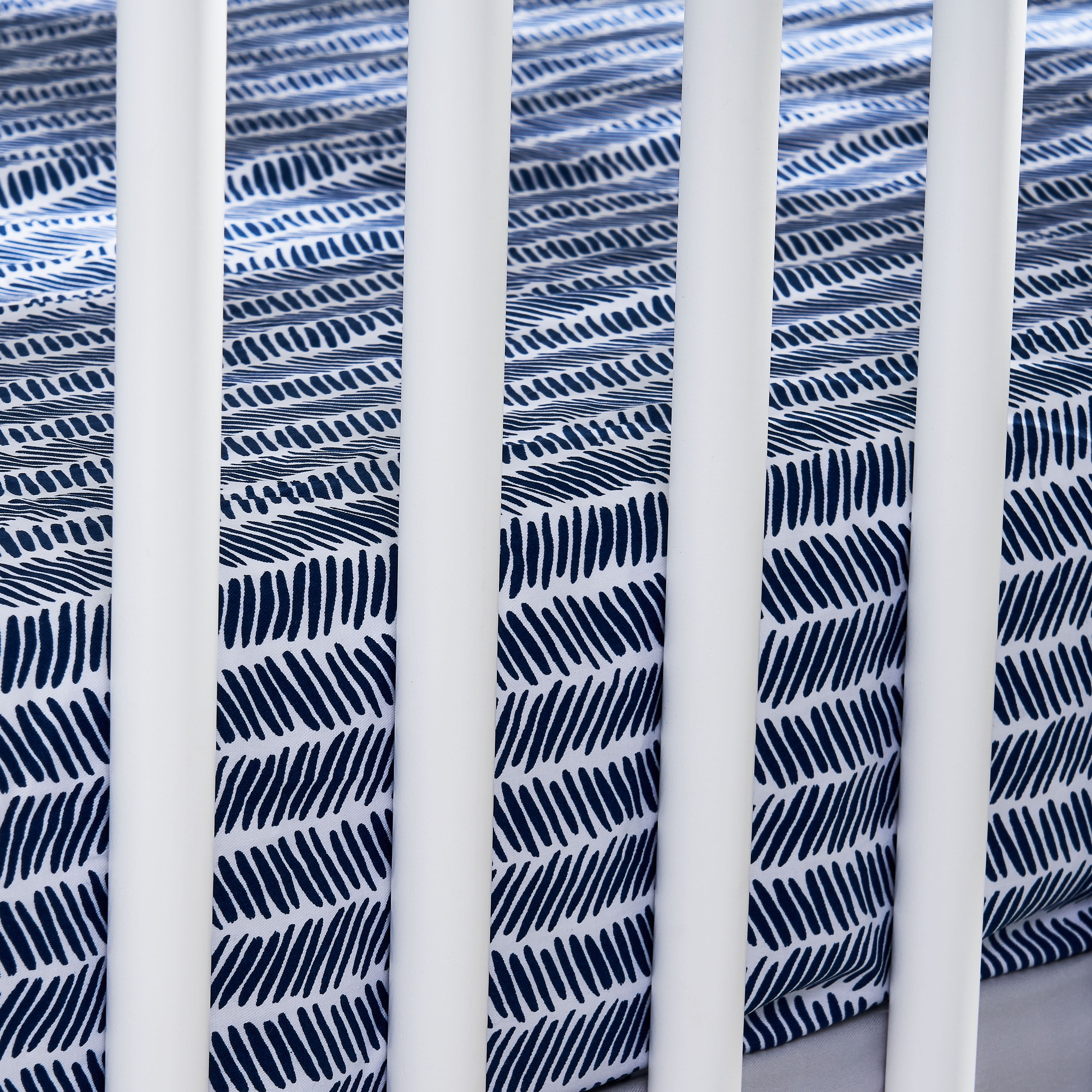 Parent's Choice 200 Thread Count Navy Chevron Fitted Crib Sheets, Crib/Toddler Bed