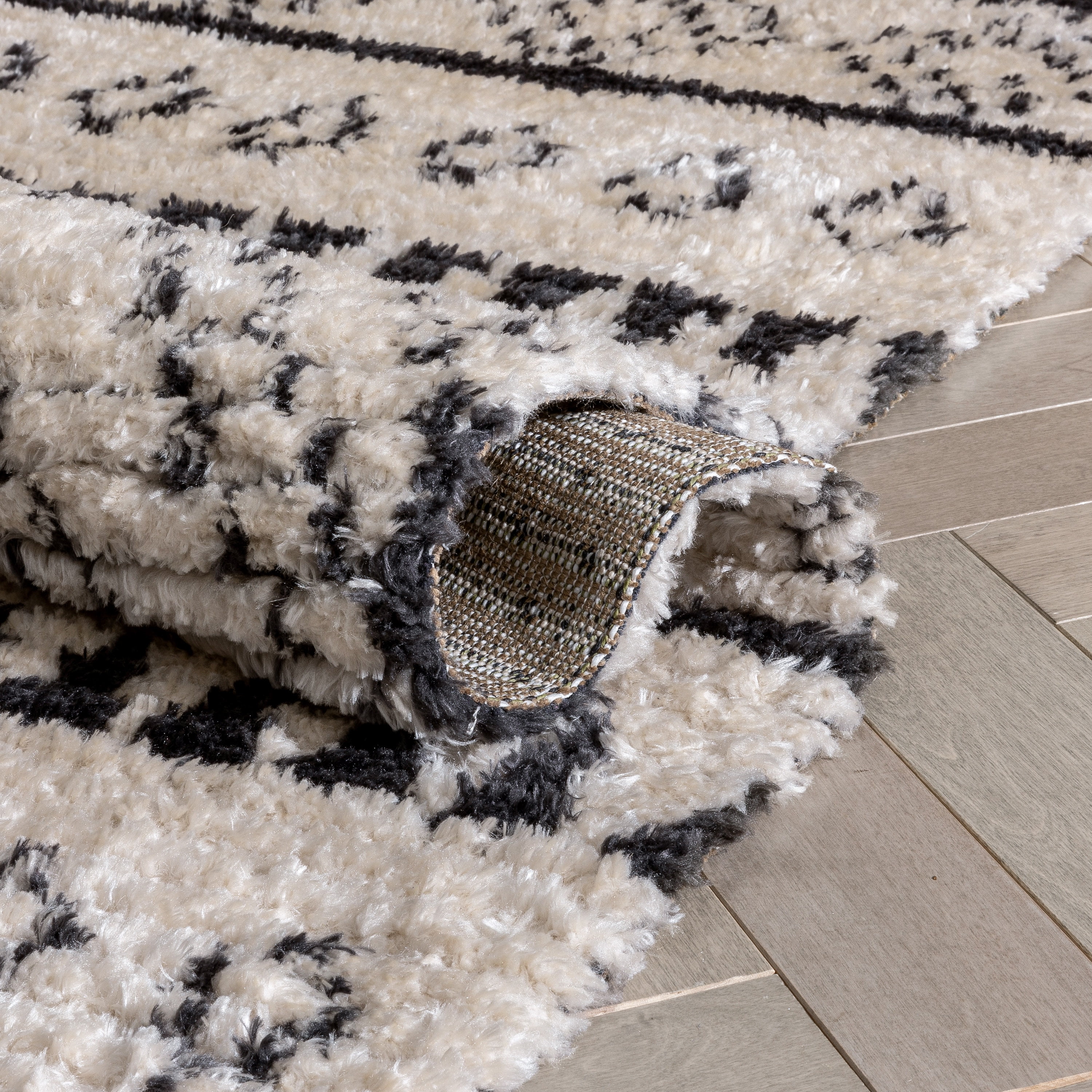 Well Woven Maya Odina Moroccan Trellis Diamond Pattern Grey 2'7" x 9'10" Runner Textured Pile Area Rug