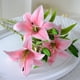 thumbnail image 5 of Flores Artificiales de Lirio | Lirios Simulados de Plástico Realistas de Alta Gama | Resistentes al Agua y a la Degradación | Decoración para Hogar y Exhibición Comercial | Blanco, Amarillo, Rosa, 5 of 6