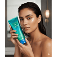 thumbnail image 2 of Crema Corporal Bath & Body Works Beautiful Day, 2 of 5