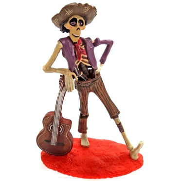 coco hector singing figure
